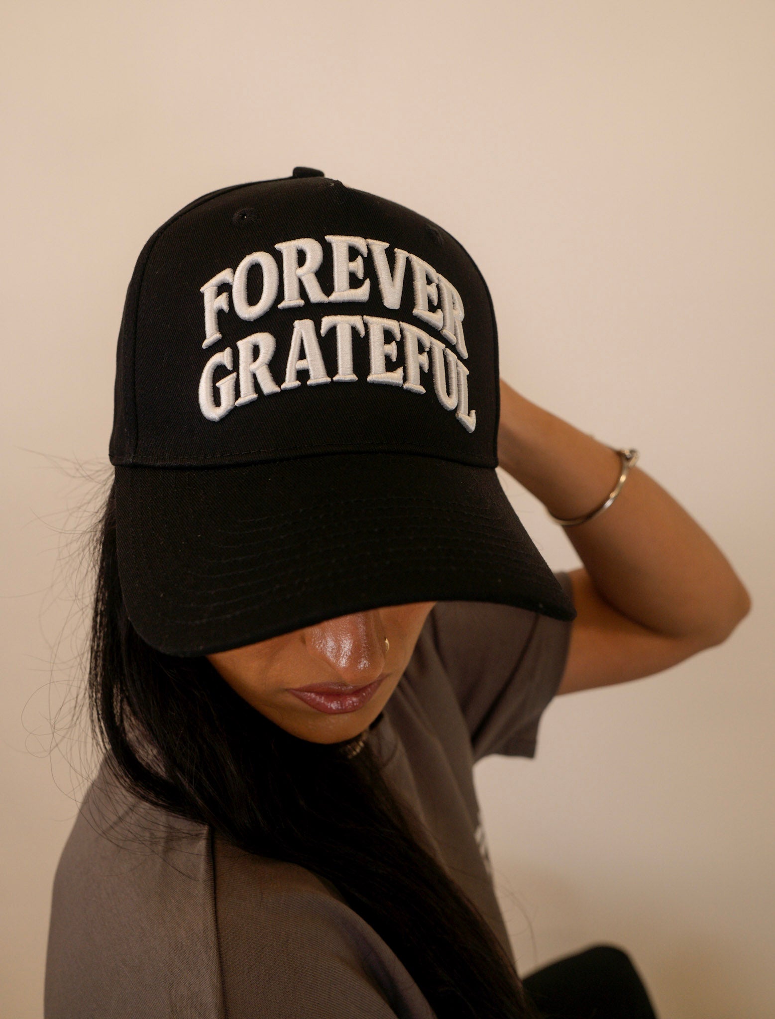 Forever Grateful Hat in Black